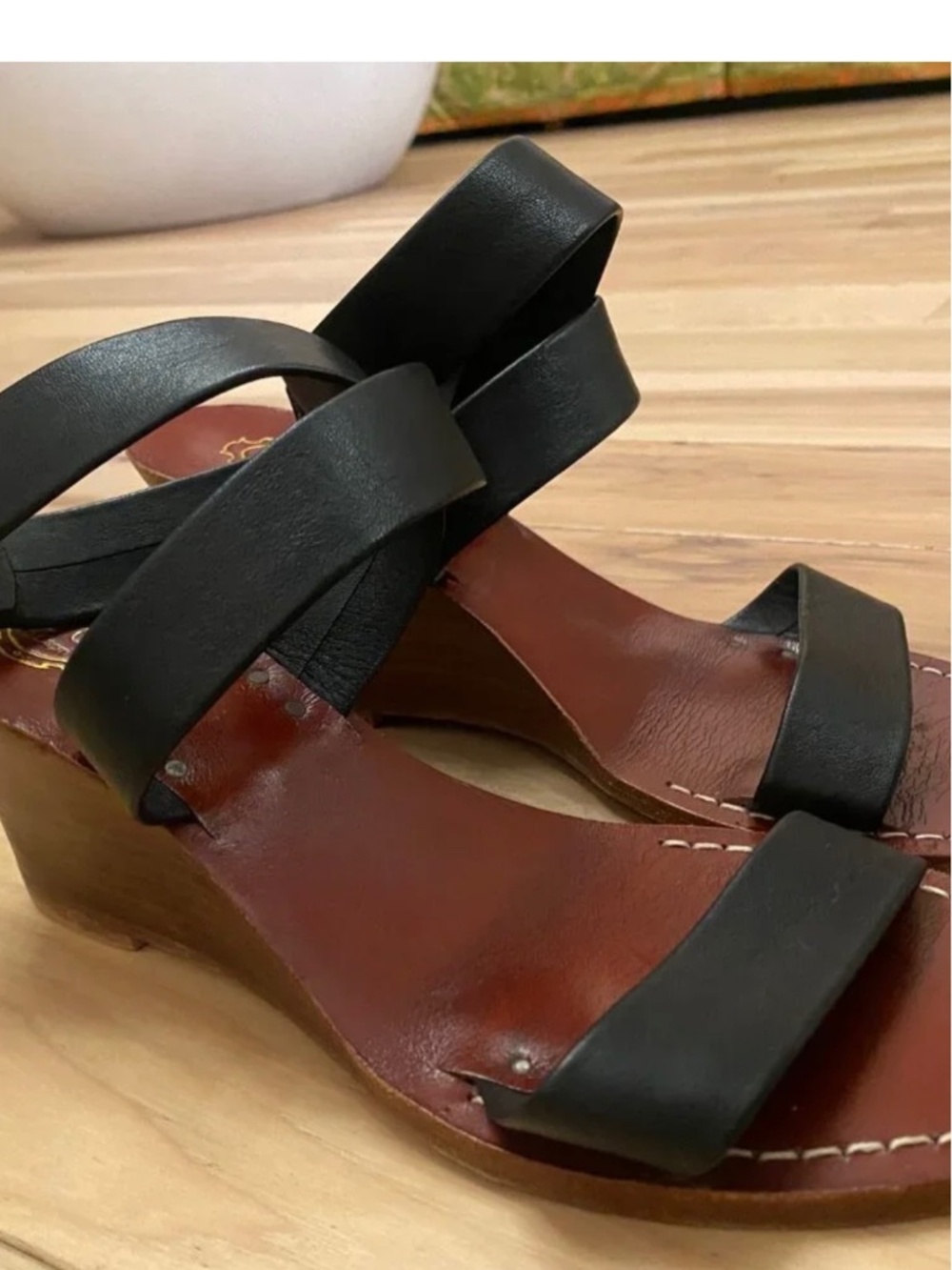 Tuccia Di Capri Vero Cuoio Italian Wedge Sandals